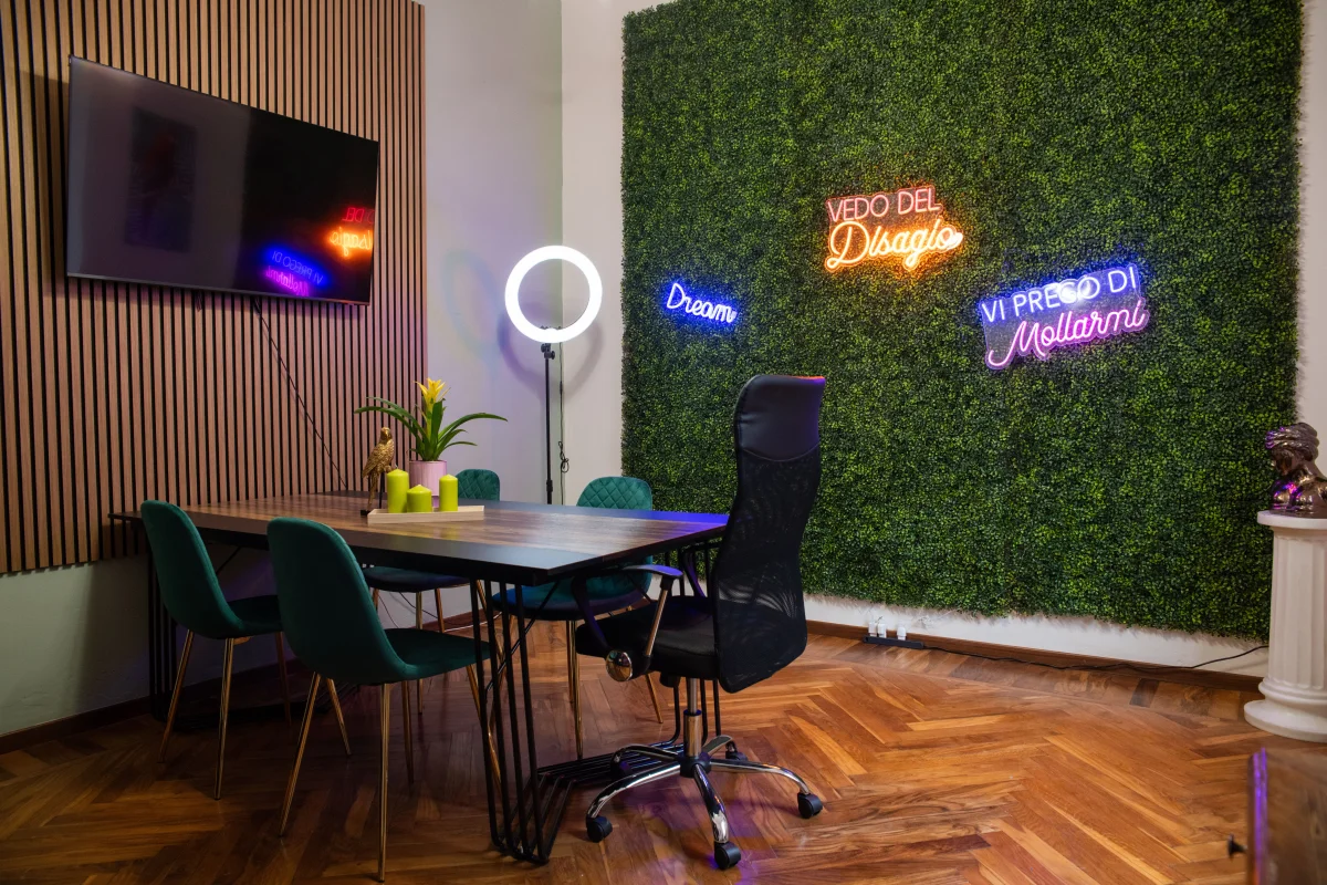 AskTOMe – Hub Creativo & Co-working Torino