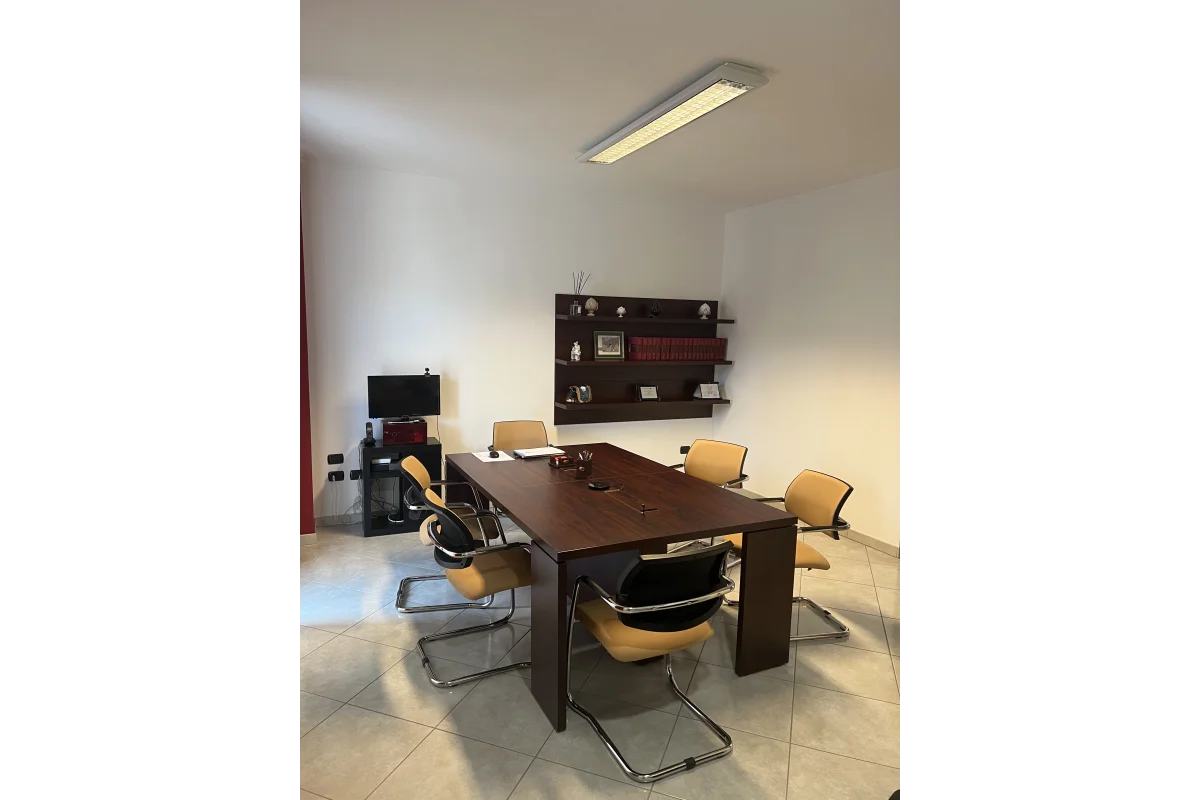 Studio via Sandro Pertini