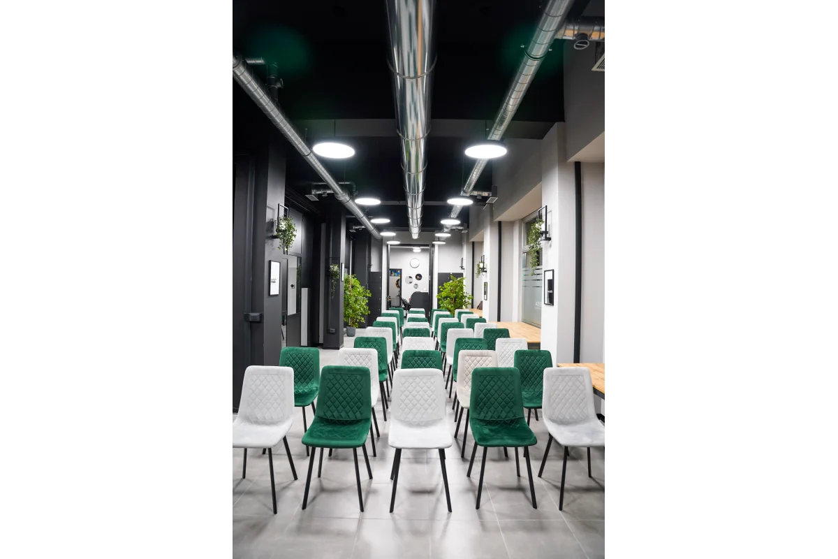 Business Hub