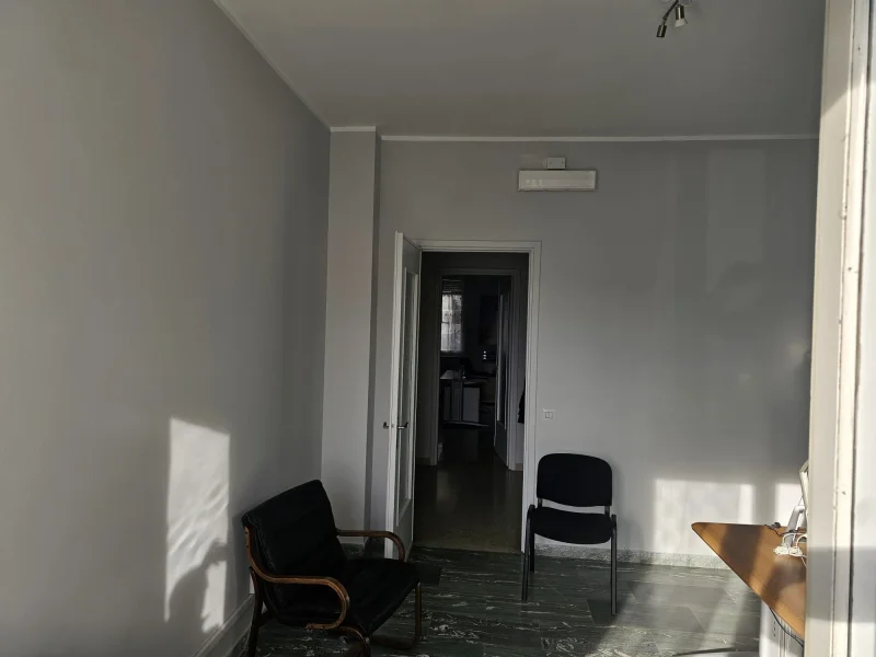 UFFICIO CARRERA - Foto 5 della struttura