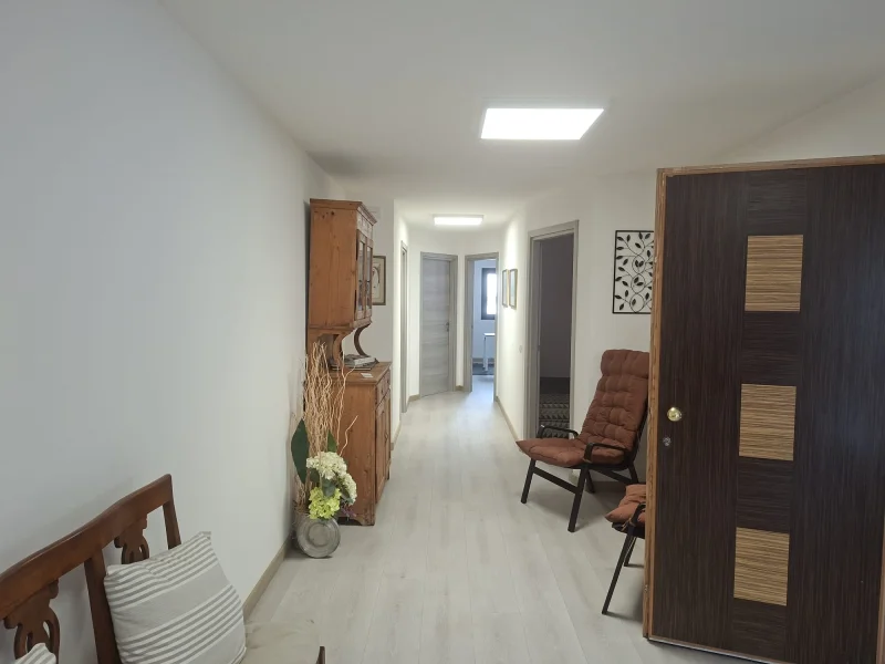 MEZZANO (TN)- UFFICI DIREZIONALI - Foto 4 della struttura