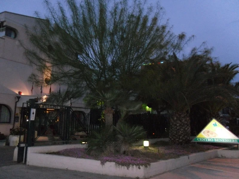 BEST WESTERN HOTEL DEI CAVALIERI - Foto 2 della struttura