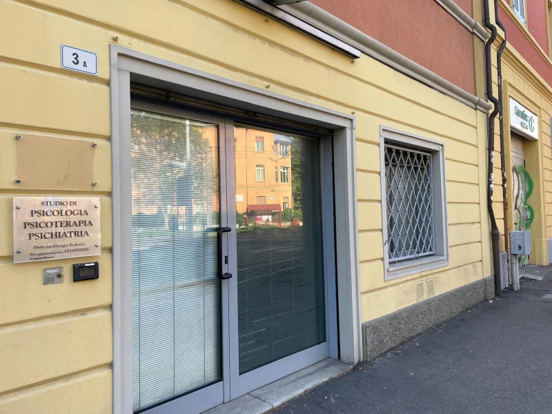 Studio Sanitario - Via Zanolini 3a - Bologna - Foto 3 della struttura