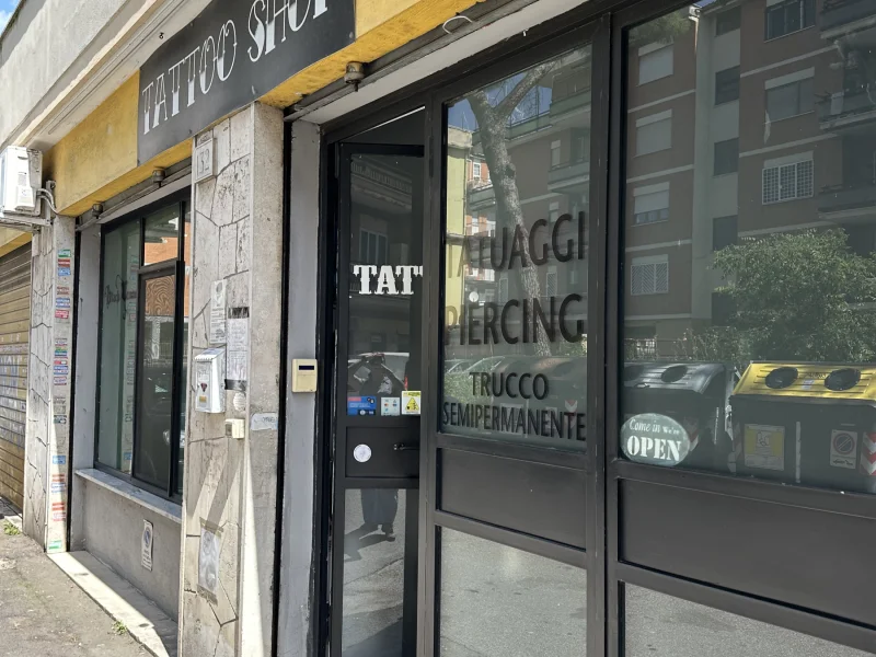 Black Venom Tattoo Sudio - Foto 3 della struttura