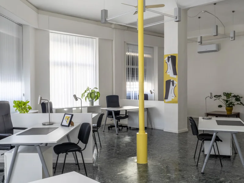 Toco Coworking - Spazio professionale a Via Brandizzo, 9, 10154 Torino TO, Italia