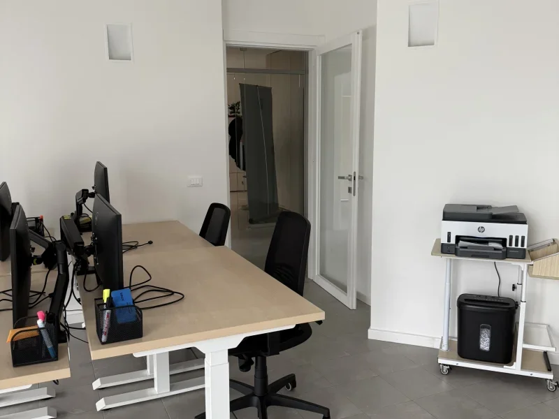 Ufficio Coworking Fontana - Foto 3 della struttura