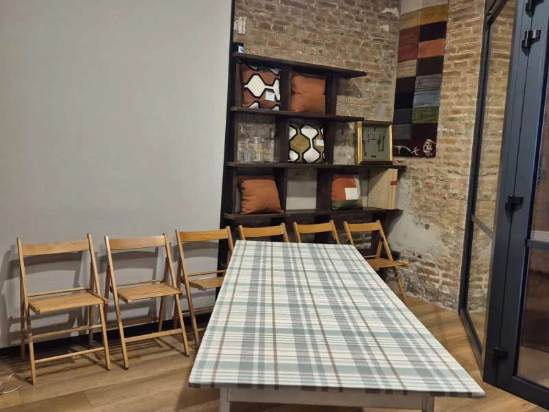 Show Room - Foto 2 della struttura