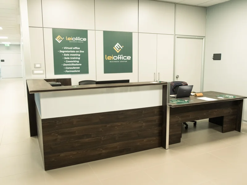 Lei Office Business Center - Foto 4 della struttura