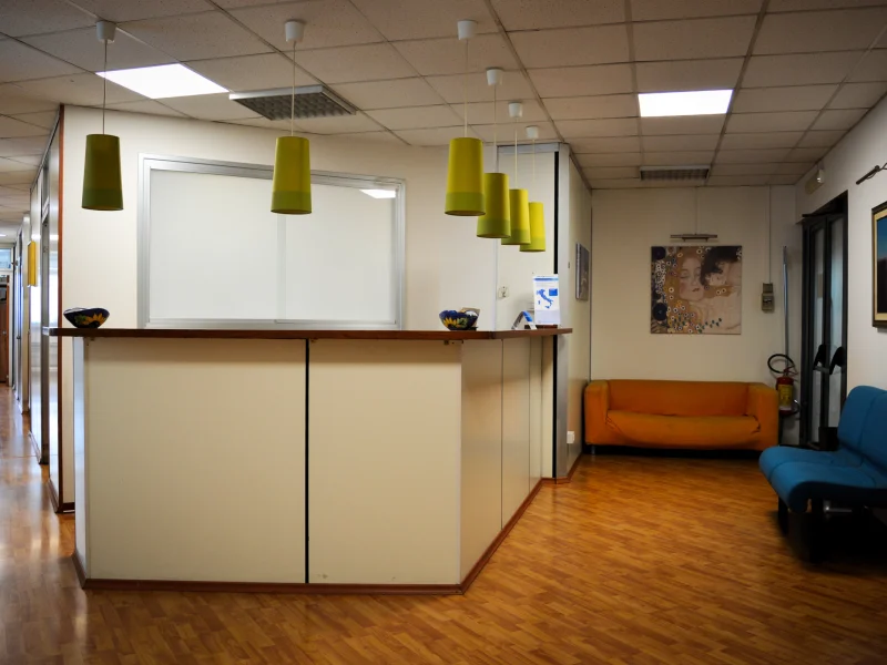 Omicron business center Napoli - Spazio professionale a Via Vicinale S. Maria del Pianto, 80143 Napoli NA, Italia