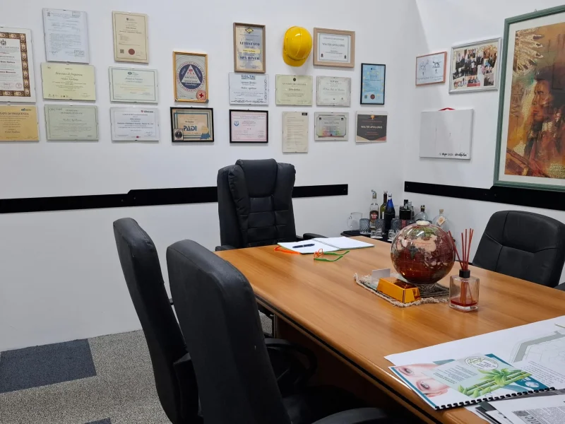 E-TECK SRL SB - Foto 3 della struttura