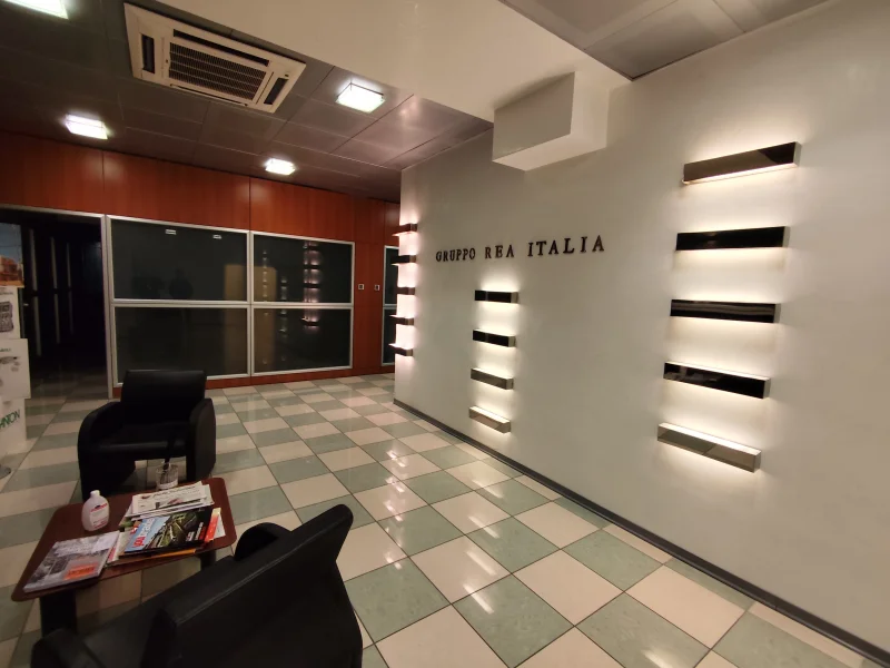 Ufficio sala corsi Guidonia Tiburtina Roma - Foto 3 della struttura