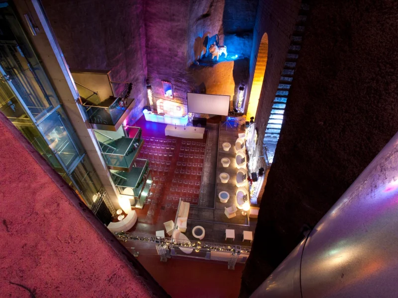 AGORA' MORELLI - Spazio professionale a Via Domenico Morelli, 61, 80121 Napoli NA, Italia