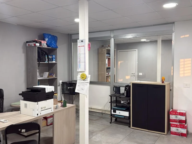 Uffici - Foto 4 della struttura