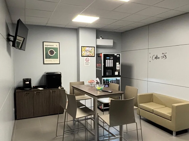 Lei Office Business Center