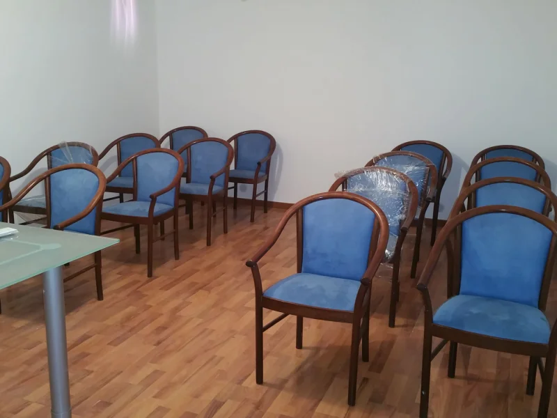 Ufficio arredato - Foto 3 della struttura