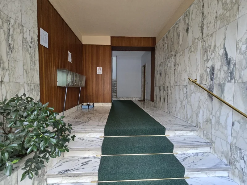 UFFICIO CARRERA - Foto 3 della struttura