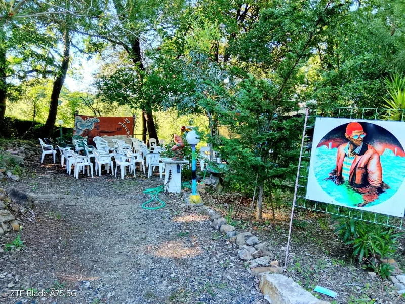 PARCO '' LA GIUNCA '': PARCO ATISTISTICO CULTURALE FUNZIONALE PER CONFERENZE E MEETING - Foto 5 della struttura