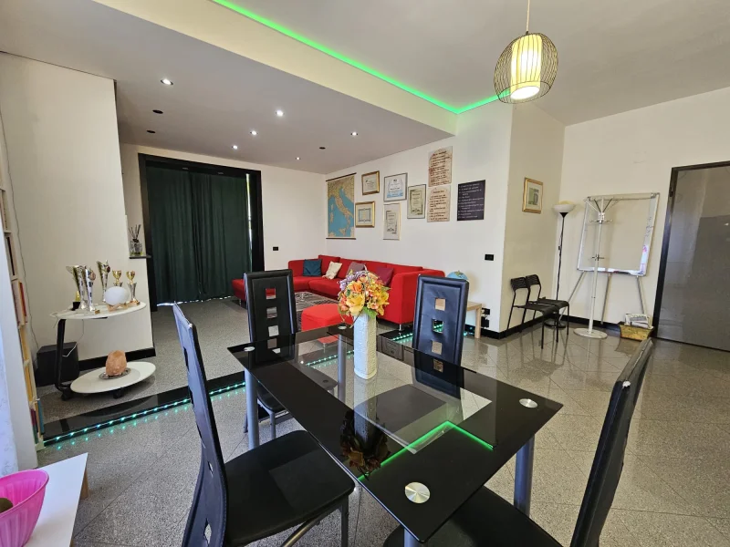 Spazio Benessere Professionale – Open Space Moderno - Foto 2 della struttura