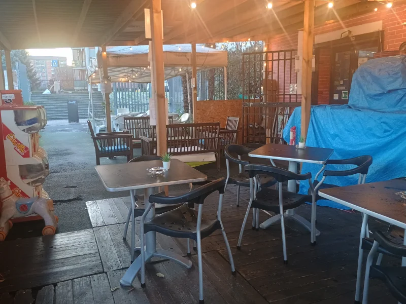 Coworking Bar della piscina - Foto 2 della struttura