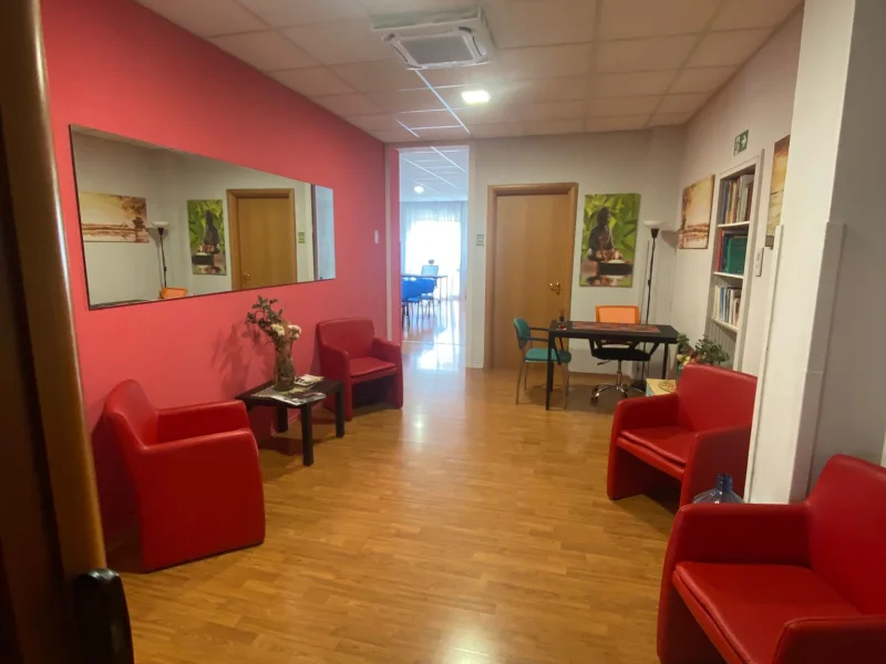 Meetingroombari - Spazio professionale a Via Argiro, 135, 70121 Bari BA, Italia