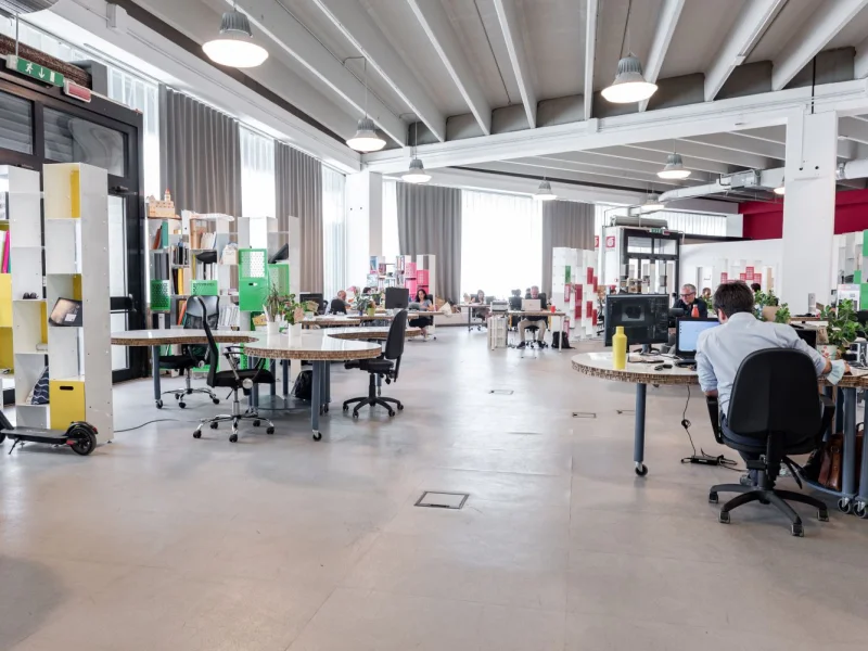 IMPACT HUB BARI - Spazio professionale a Viale Volga, 70132 Bari BA, Italia