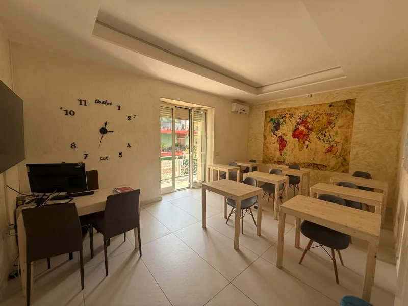 ESF LANGUAGE SERVICE DI LUIGIA PALMIERO - Casagiove - Immagine principale