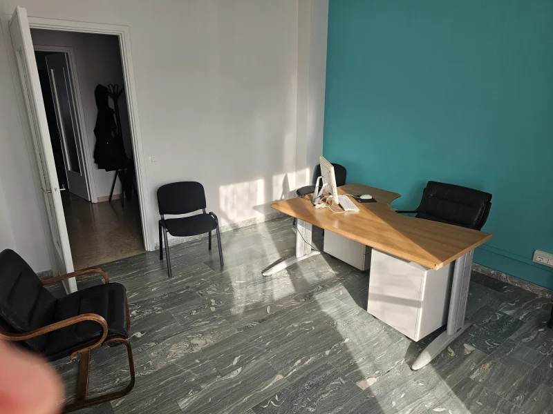 UFFICIO CARRERA - Foto 2 della struttura