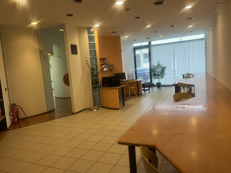 COWORKING CORREGGIO - Foto 4 della struttura